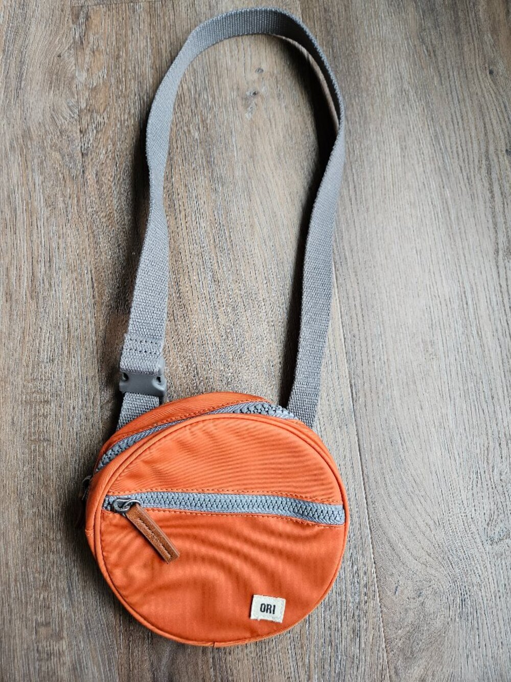 Ori London Company orange grey circle belt bag crossbody fanny pack